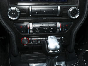 20222.3L EcoBoost ԪO {{