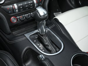 2022款2.3L EcoBoost 元光极昼限量版 换挡杆