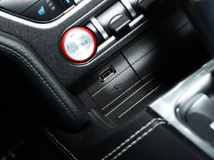 20222.3L EcoBoost ԪO п؅^