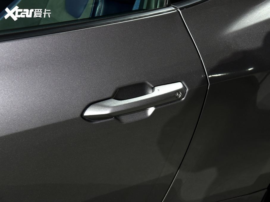 2024Mustang 5.0 V8 Dark Horse