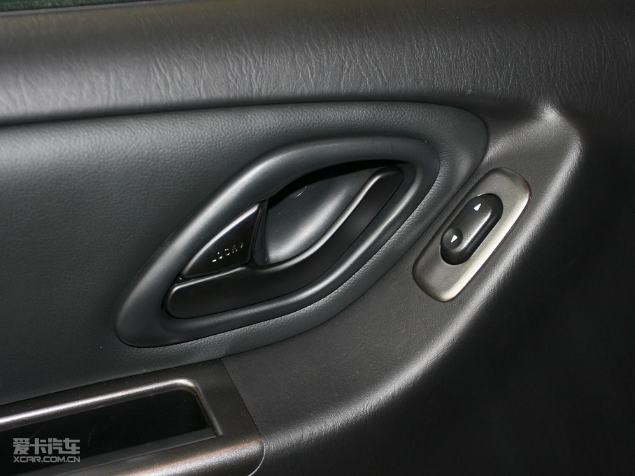 2010(M(jn)) 2.3L (q)