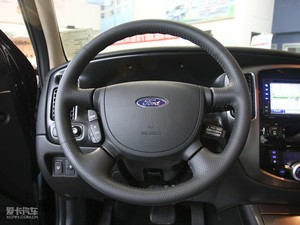 2010款2.3L 四驱版 方向盘