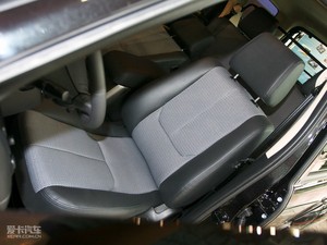 2010款2.3L 四驱版 主驾驶座椅