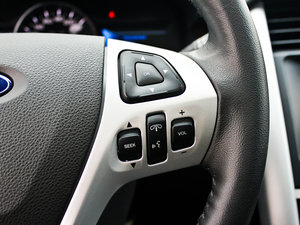 2012款3.5L 尊锐型 中控区