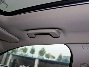 2012款2.0T 精锐型天窗版 空间座椅