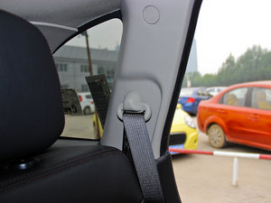 2012款2.0T 精锐型天窗版 空间座椅