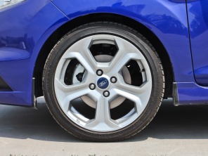 福特(進(jìn)口)2013款嘉年華ST