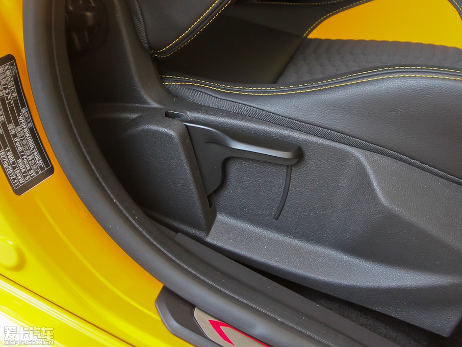 2013˹ST 2.0T ɫ