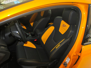 2013款2.0T 橙色版 主驾驶座椅