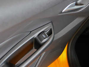 20132.0T ɫ п؅^(q)