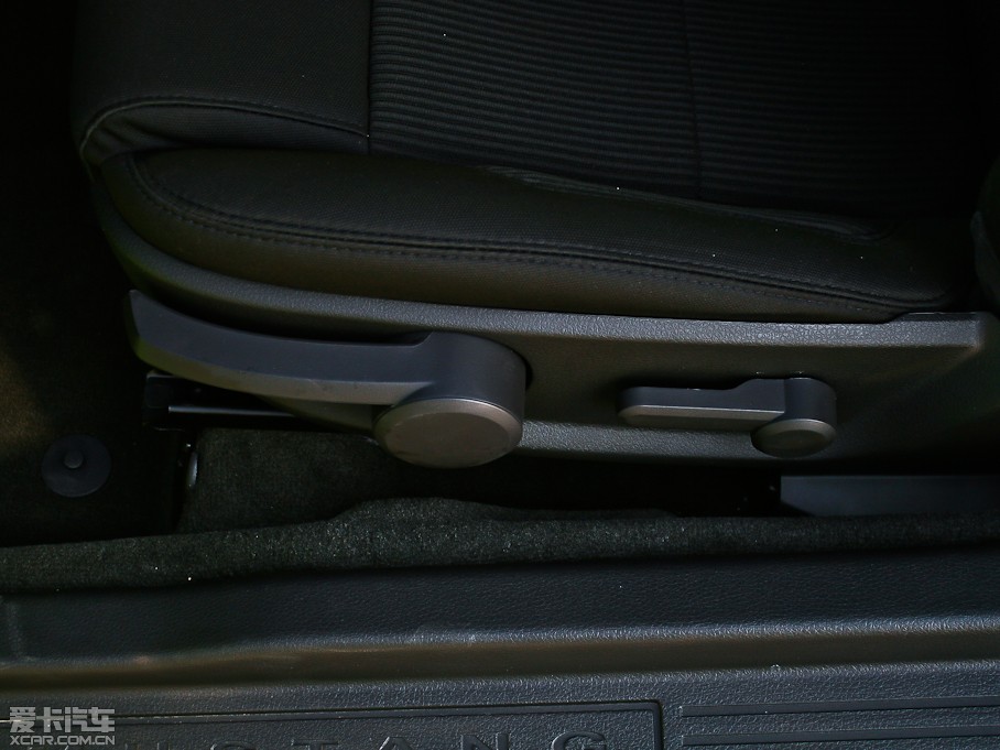 2013Mustang 3.7L ԄӘ˜ʰ