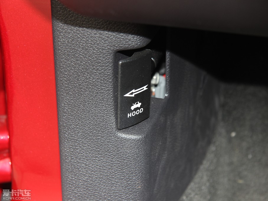 2013��Mustang 3.7L �ԄӘ˜ʰ�