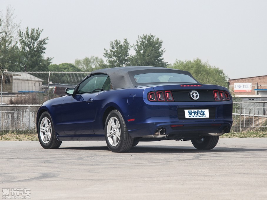 2013Mustang 3.7L 