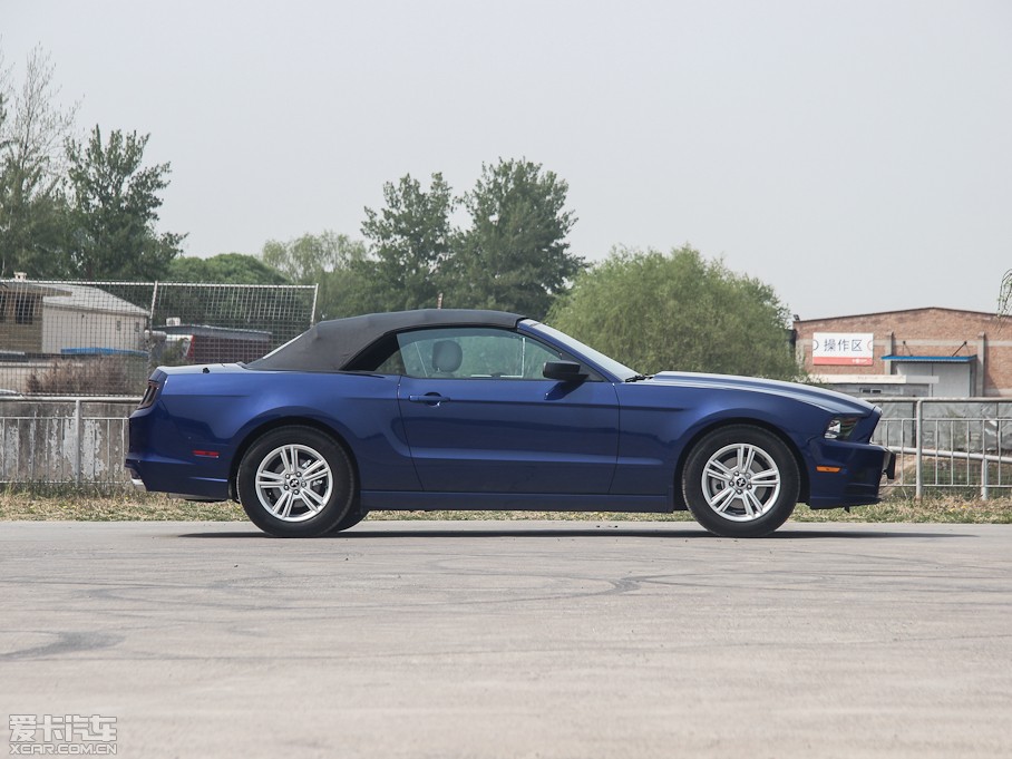 2013Mustang 3.7L 