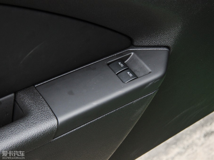 2013Mustang 3.7L ԄӘ˜ʰ