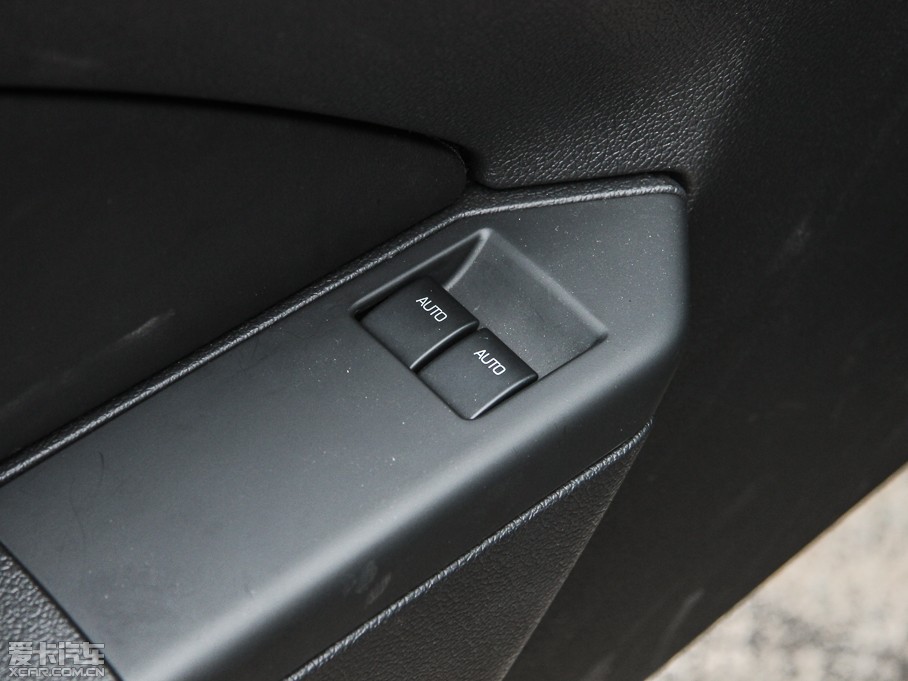 2013Mustang 3.7L ք(dng)(bio)(zhn)