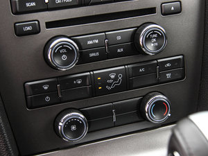 20133.7L ԄӘ(bio)(zhn) {(dio){(dio)(ji)