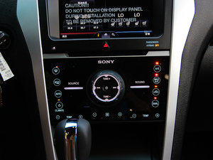 2013款3.5L 尊享型 中控区