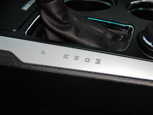 2013款3.5L 尊享型 中控区