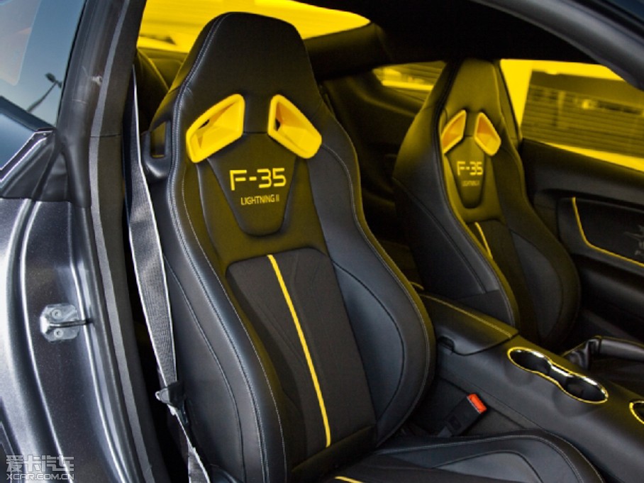 2015Mustang GT F-35 Lightning II