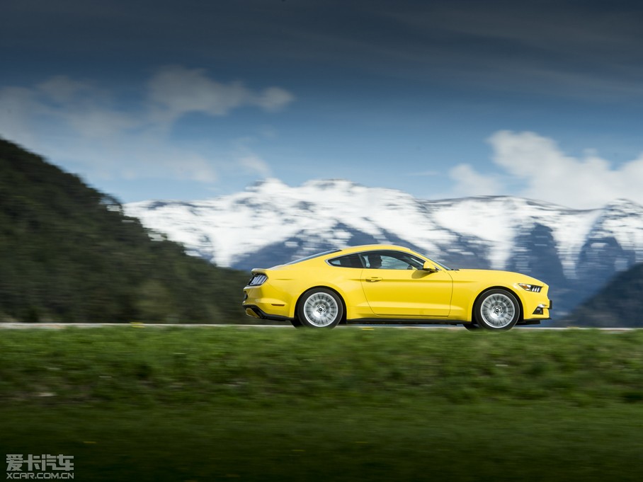 2015Mustang GT EU-Version