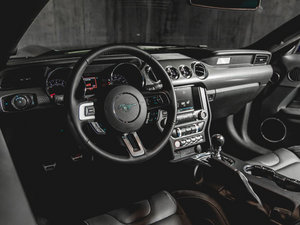 20155.0L V8 GT ܰ п؅^