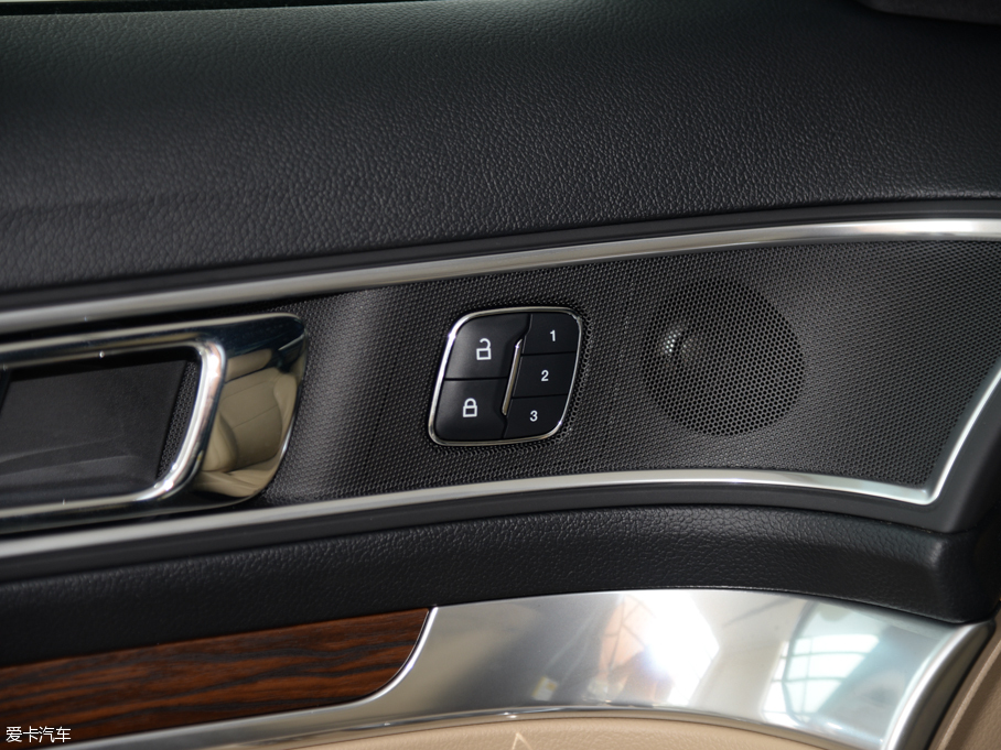 2016̽U(xin)(M(jn)) 2.3T Ӣ