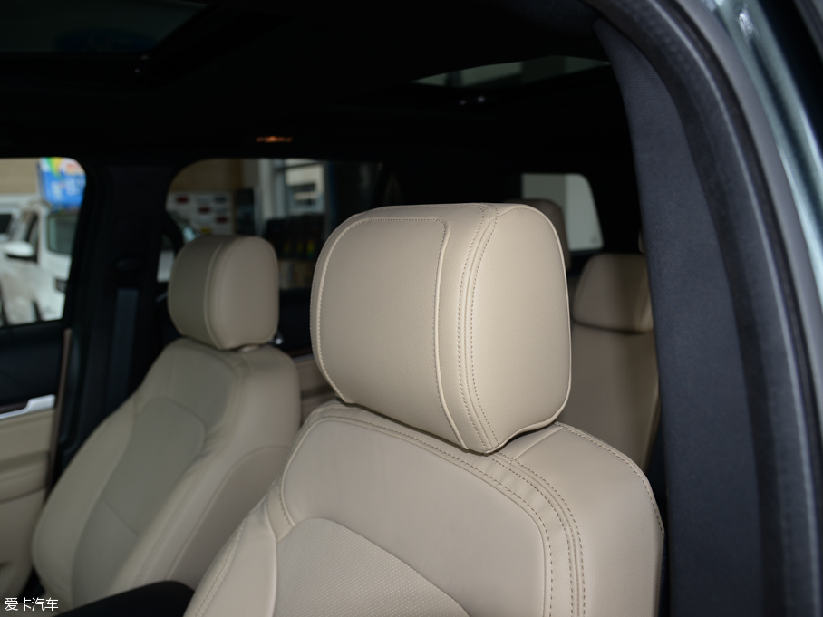 2016̽U(xin)(M(jn)) 2.3T Ӣ