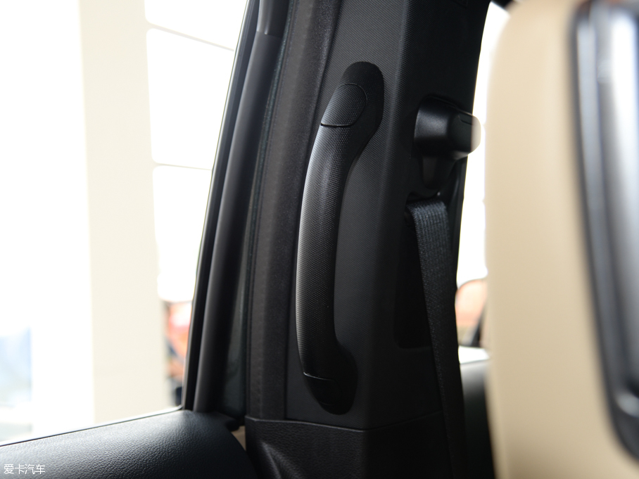 2016̽U(xin)(M(jn)) 2.3T Ӣ