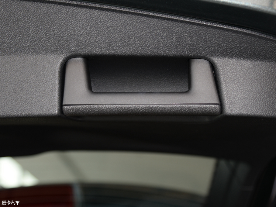 2016̽U(xin)(M(jn)) 2.3T Ӣ