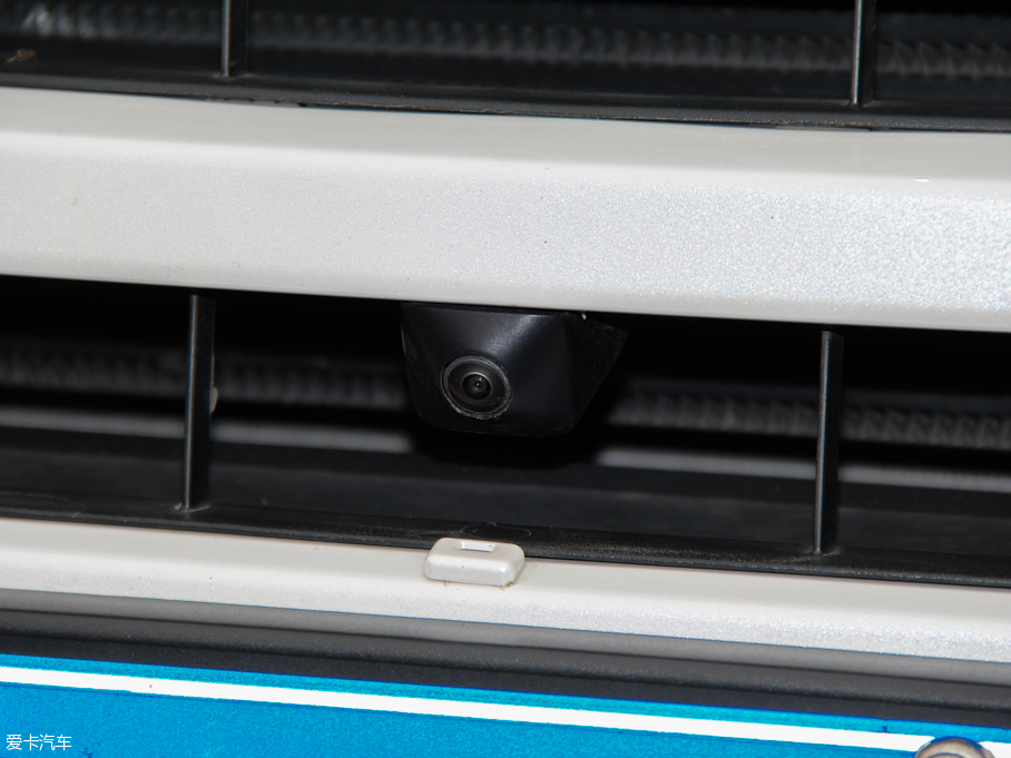 2016̽U(xin)(M(jn)) 2.3T Ӣ