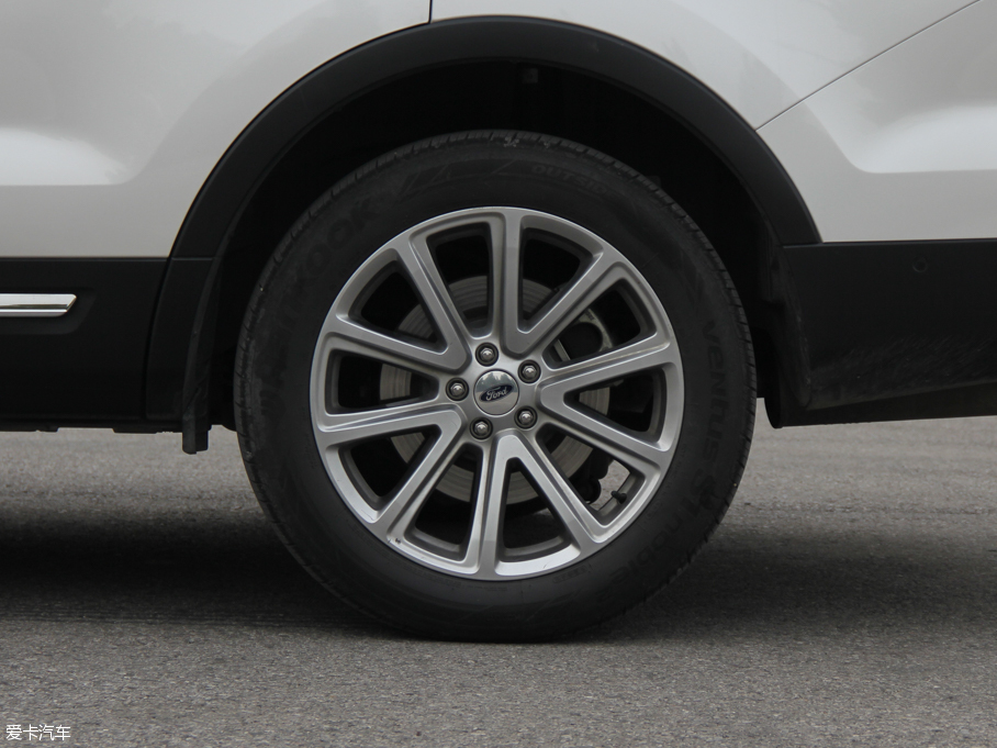 2016̽U(xin)(M(jn)) 2.3T Ӣ