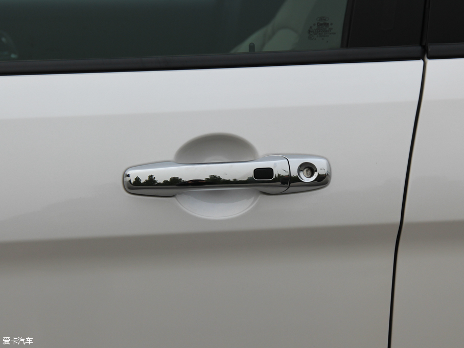 2016̽U(xin)(M(jn)) 2.3T Ӣ