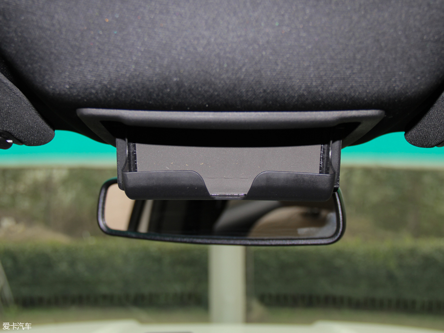 2016̽U(xin)(M(jn)) 2.3T Ӣ