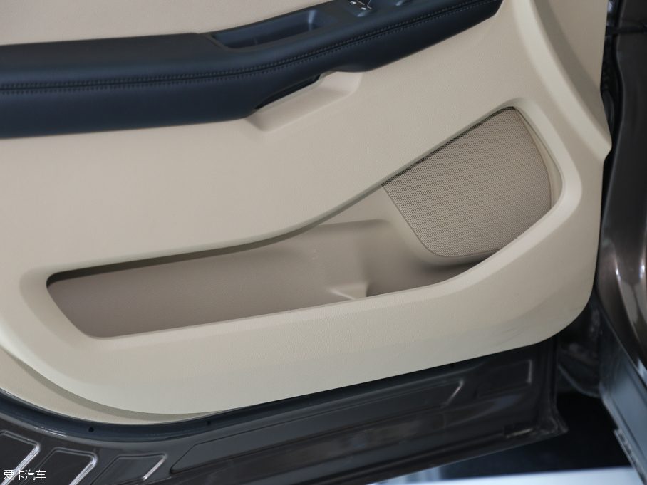 2016̽U(xin)(M(jn)) 2.3T L(fng)а