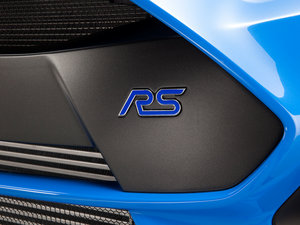 2015RS ^