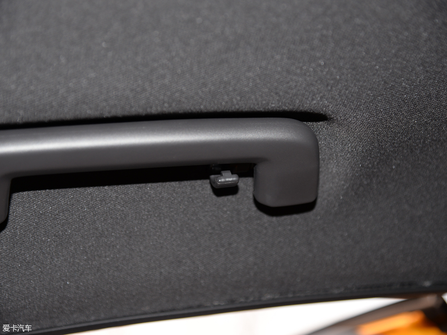 2015˹ST 2.0T Ѫɫ