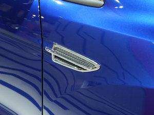 2015款基本型 细节外观