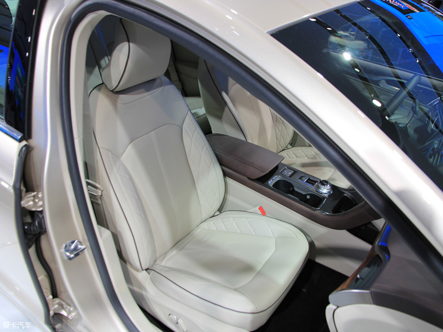 2016���ɵϚW(����) ��τ�����