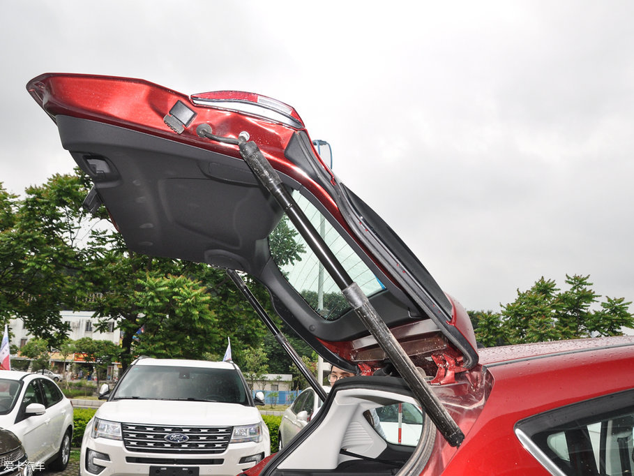 2017���C-MAX 2.0L Energi