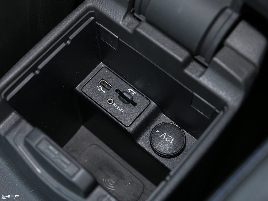 2016˹RS 2.3T ِ