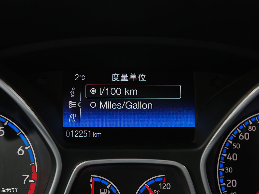 2016˹RS 2.3T ِ