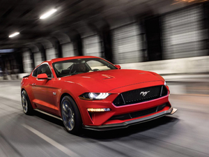 2017GT Performance Pack Level 2 w^