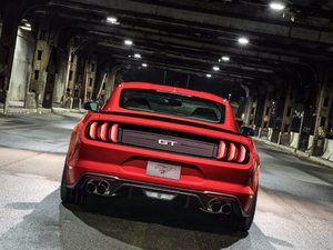 2017GT Performance Pack Level 2 w^