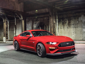 2017GT Performance Pack Level 2 w^