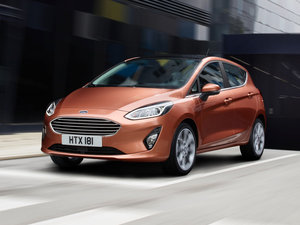 2017��Vignale���A�� ���w���^