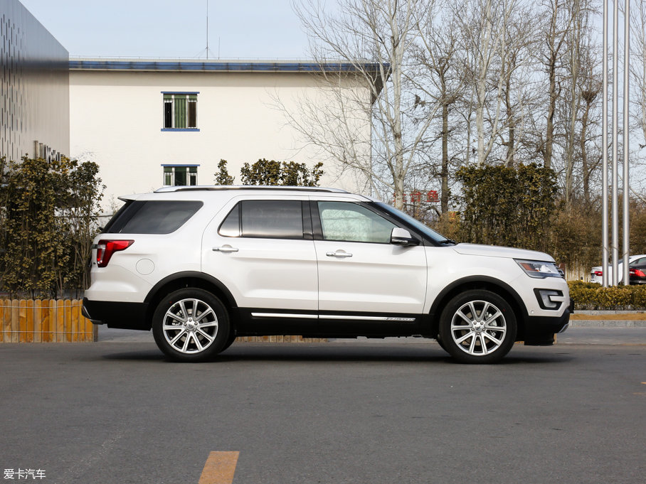 2017̽U(M) 2.3T EcoBoostӢ