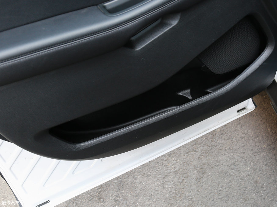 2017̽U(M(jn)) 2.3T EcoBoostӢ