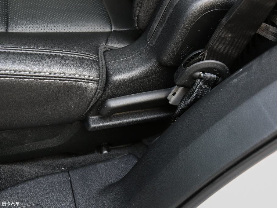 2017̽U(M) 2.3T EcoBoostӢ