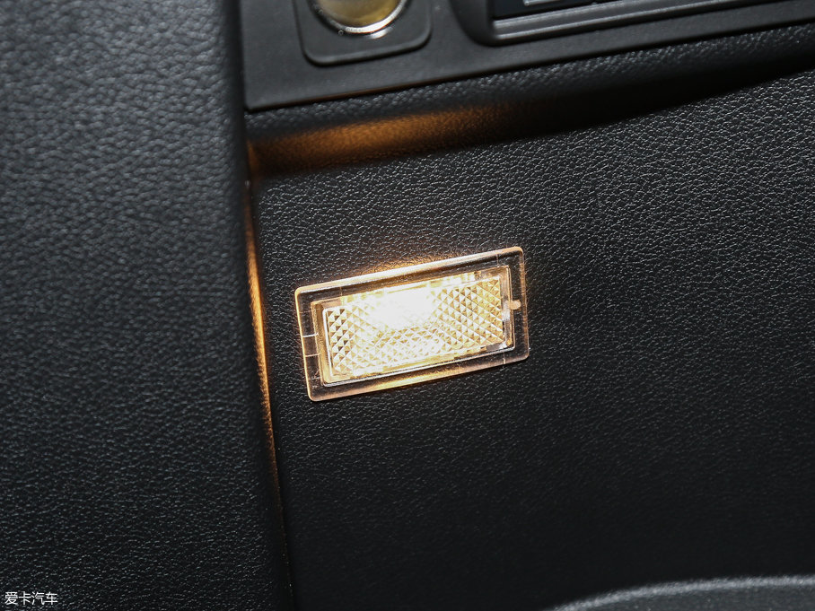 2017̽U(M) 2.3T EcoBoostӢ